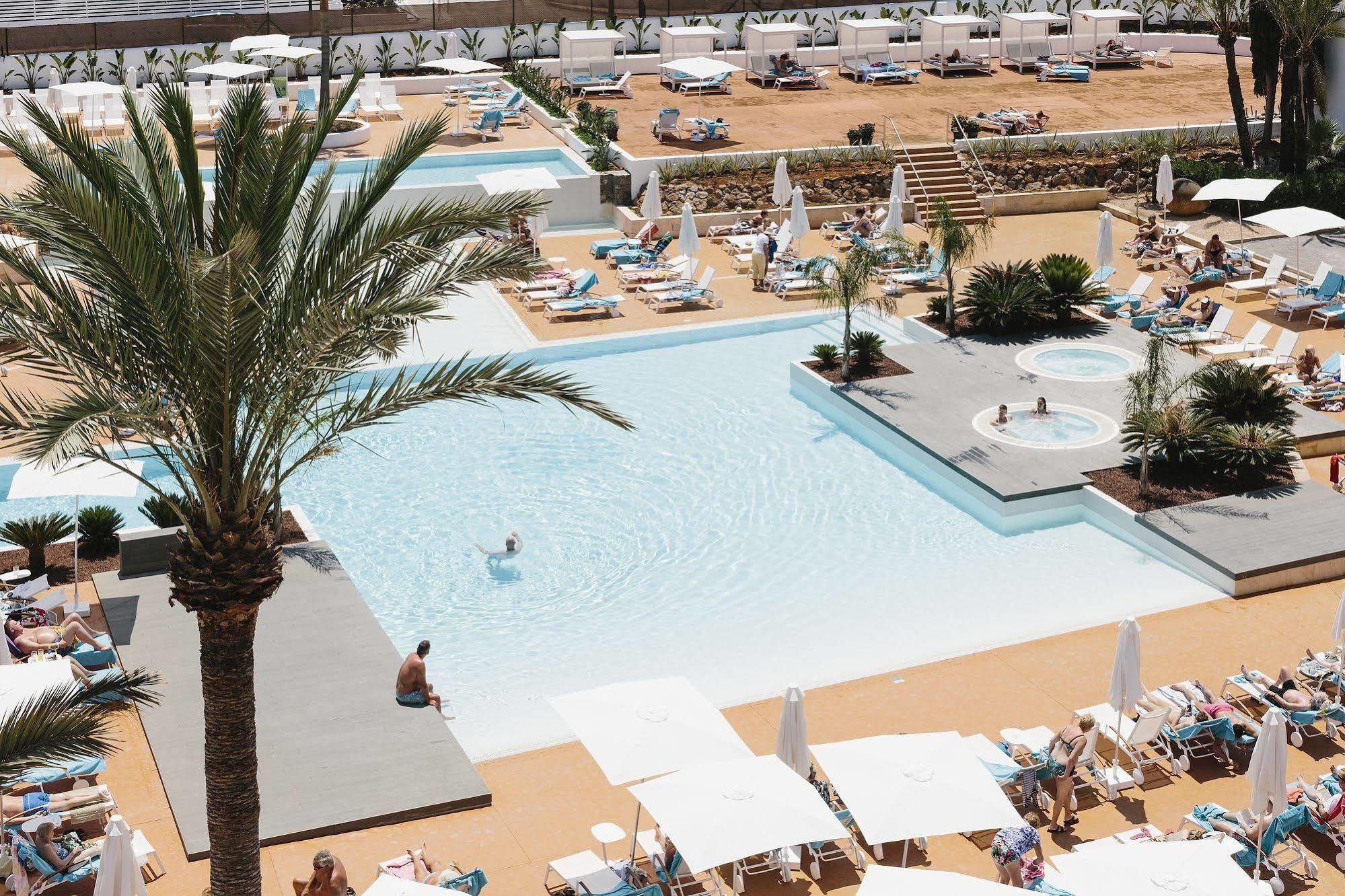 Aluasoul Ibiza - Adults Only Hotel Es Cana Екстериор снимка